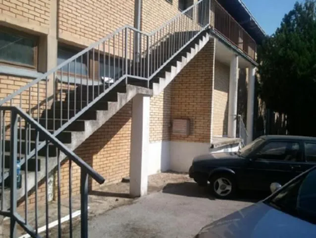 Rent, office space, 3500m², Bečmen, Surčin