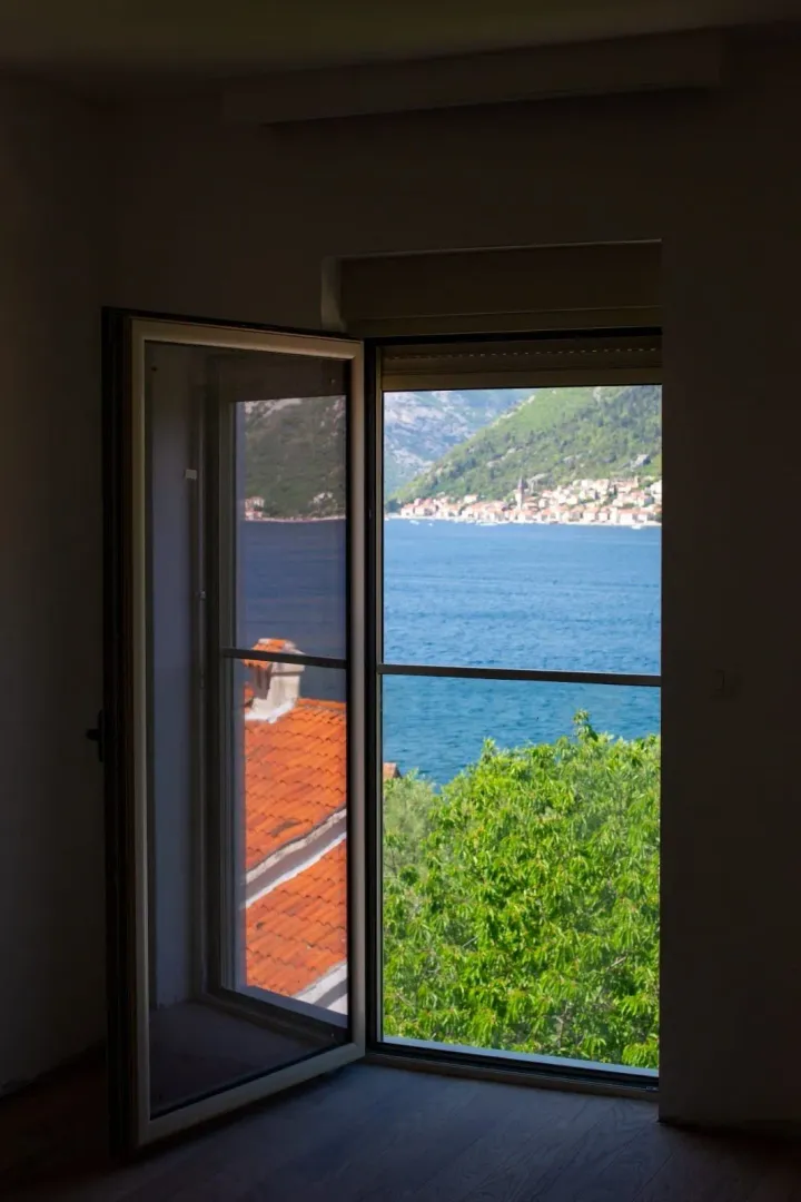 Sale, one bedroom apartment, 95m², Stoliv, Kotor