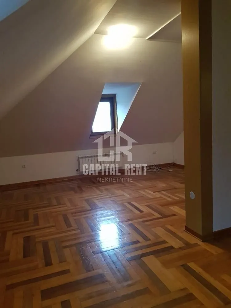 Rent, office space, 500m², Savski Venac, Beograd