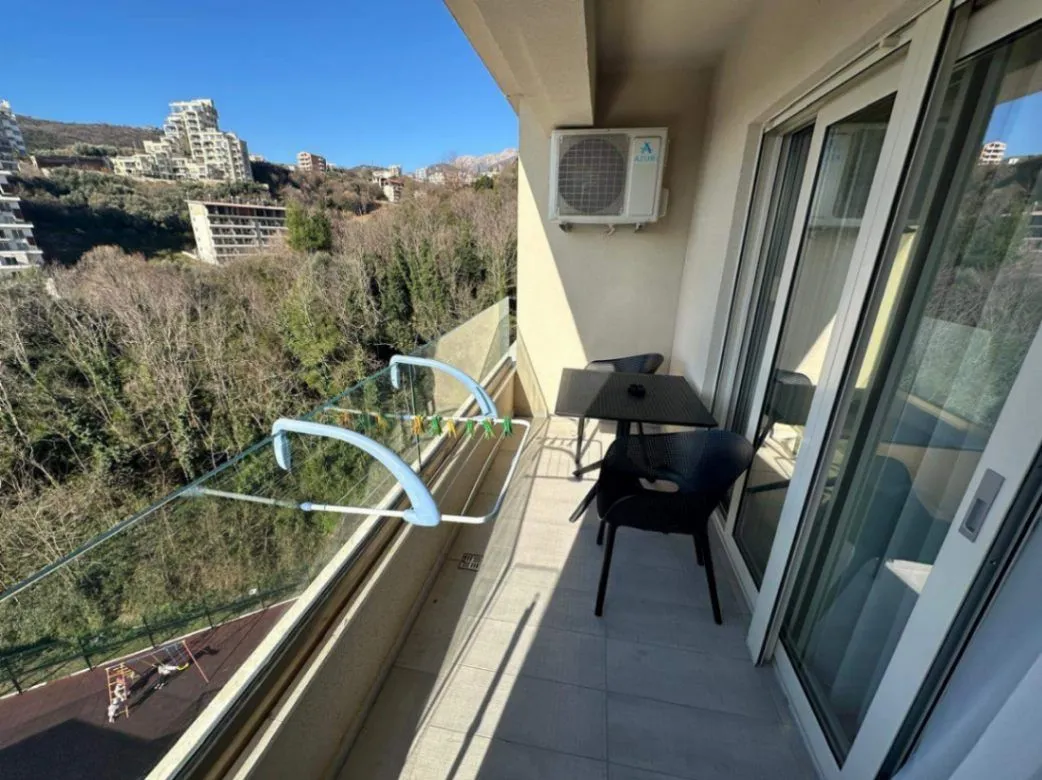 Sale, one bedroom apartment, 52m², Bečići, Budva