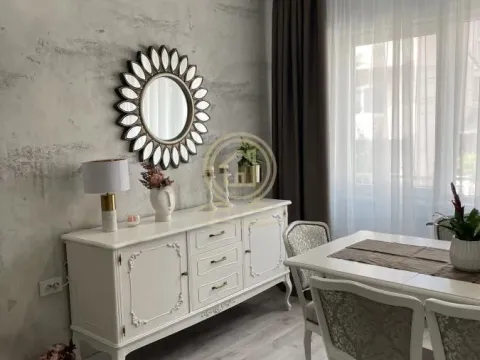 Izdavanje, četvorosoban stan, 120m², Pantelej, Niš - image 4