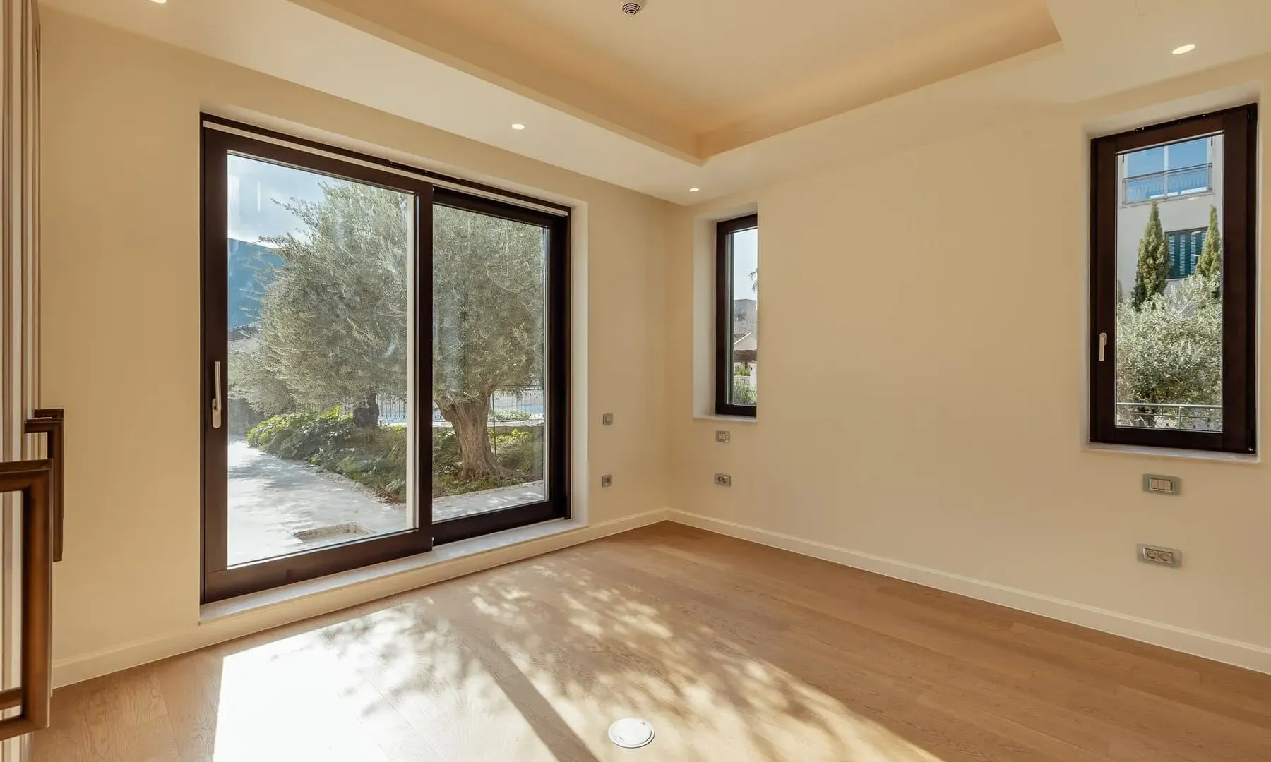 Prodaja, kuća, 287m², Portonovi, Herceg Novi