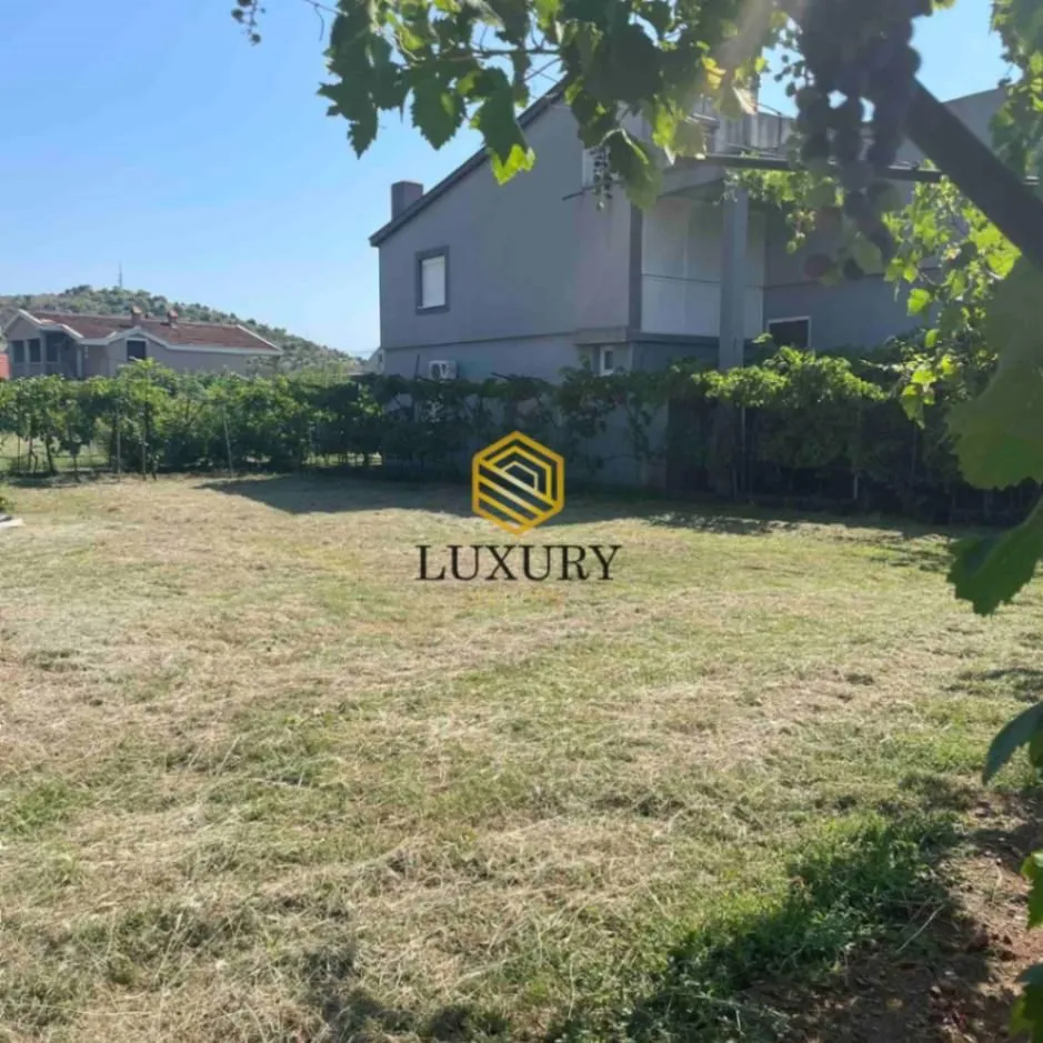 Prodaja, plac, 760m², Donja Gorica, Podgorica