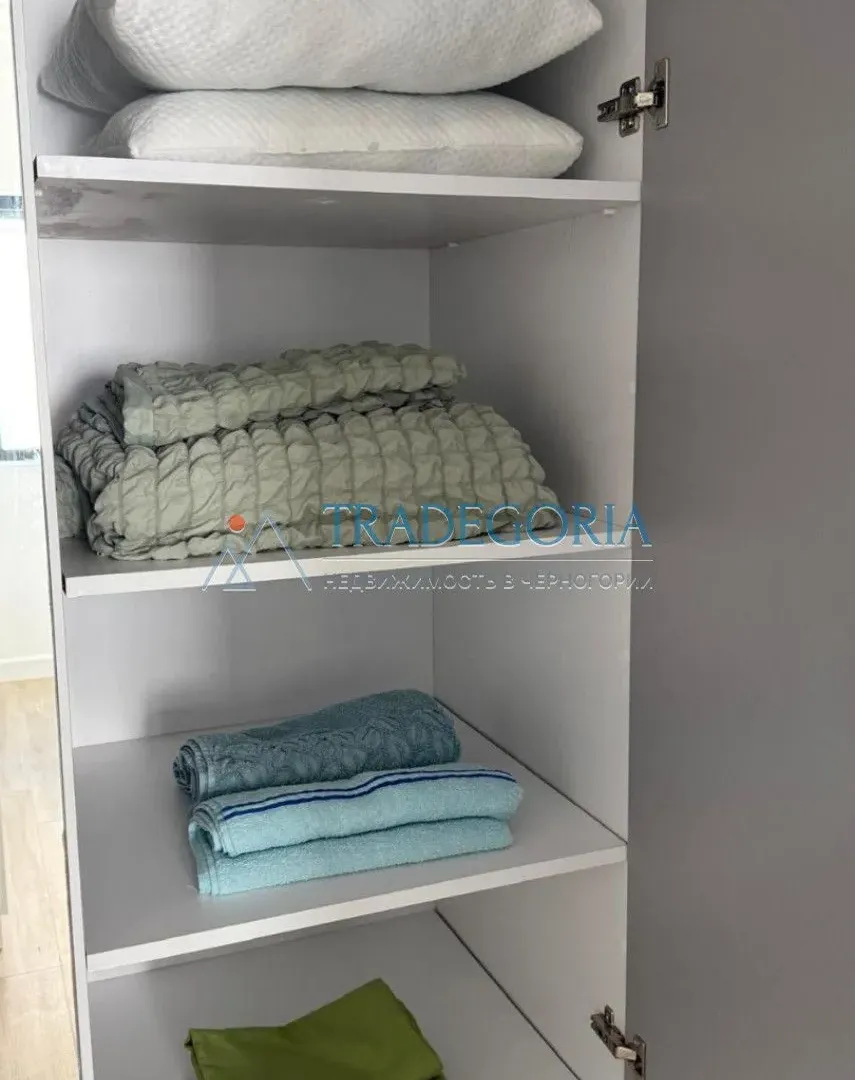 Prodaja, dvosoban stan, 70m², Tivat, Crna Gora