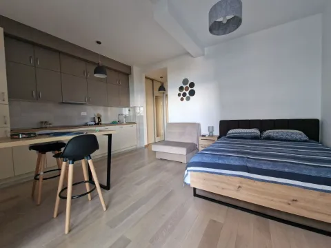 Prodaja, garsonjera, 32m², Bečići, Budva - image 5