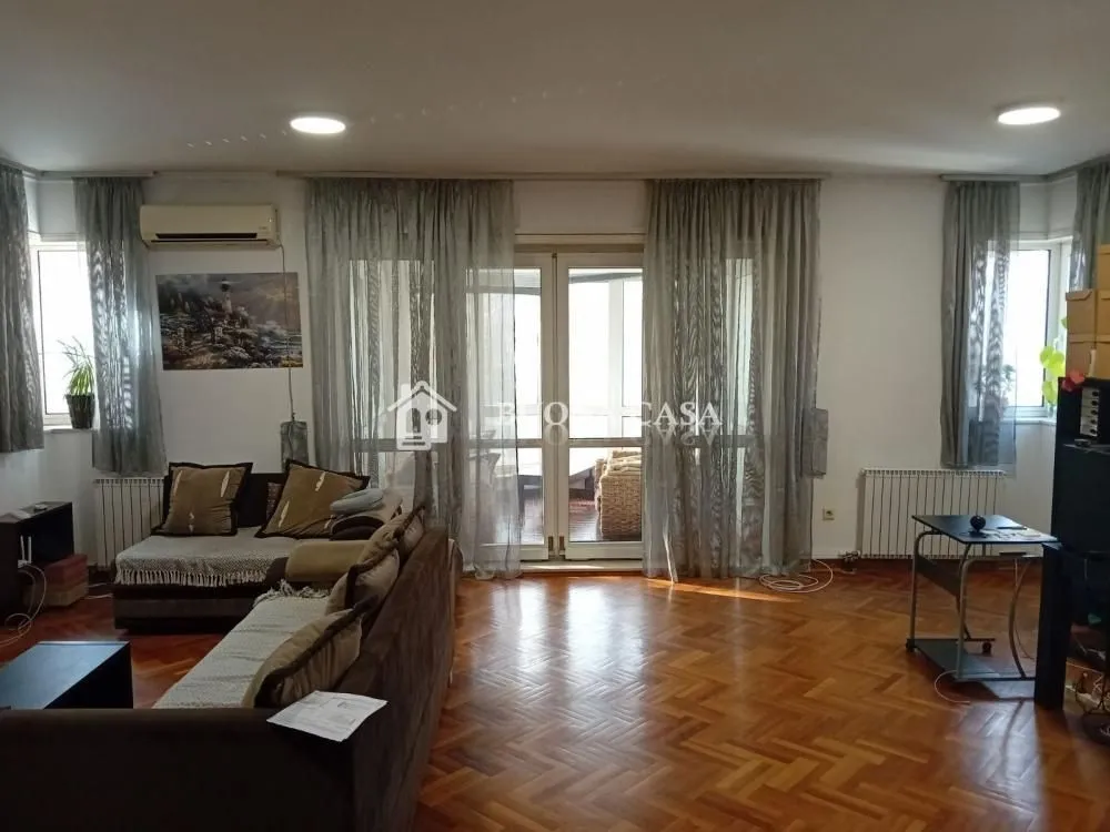 Sale, four bedroom apartment, 161m², Voždovac Sve Podlokacije, Beograd