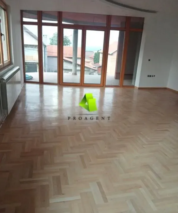 Izdavanje, poslovni prostor, 600m², Bubanj, Niš