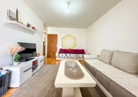 Sale, one bedroom apartment, 55m², Stari Aerodrom, Podgorica - image 7