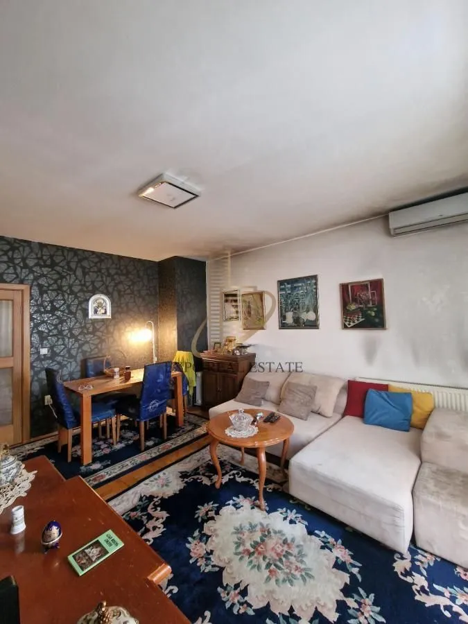 Prodaja, četvorosoban stan, 74m², Bulevar Oslobodjenja, Novi Sad Sve Podlokacije