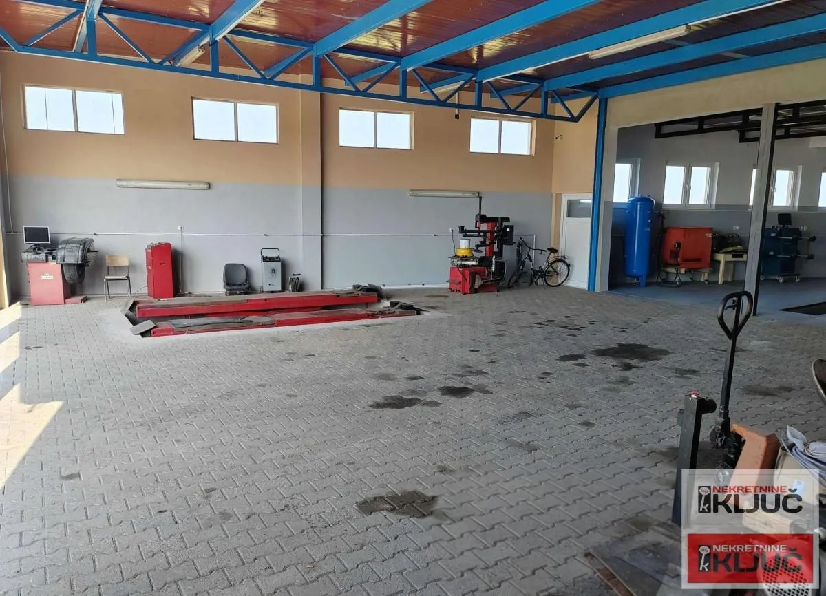 Rent, office space, 530m², Rumenka, Novi Sad Sve Podlokacije