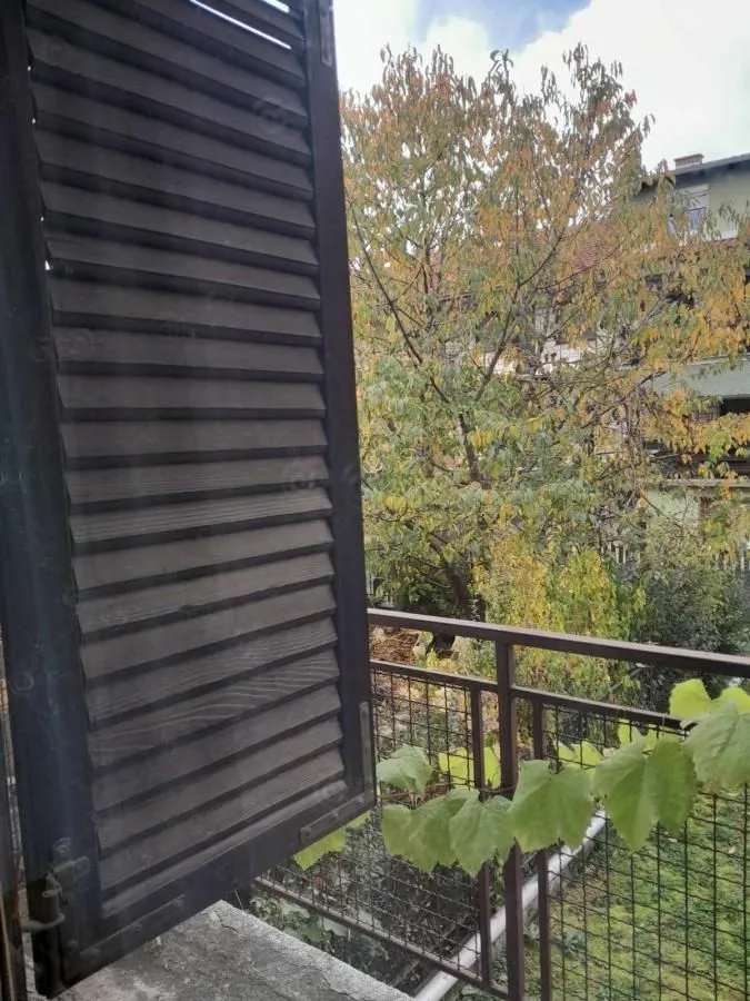 Izdavanje, jednosoban stan, 50m², Tavrića obori, Jagodina