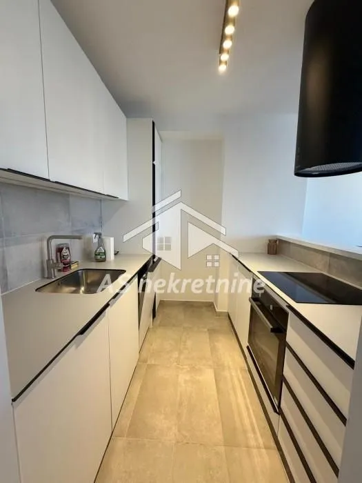 Izdavanje, trosoban stan, 68m², Tašmajdan, Palilula Sve Podlokacije