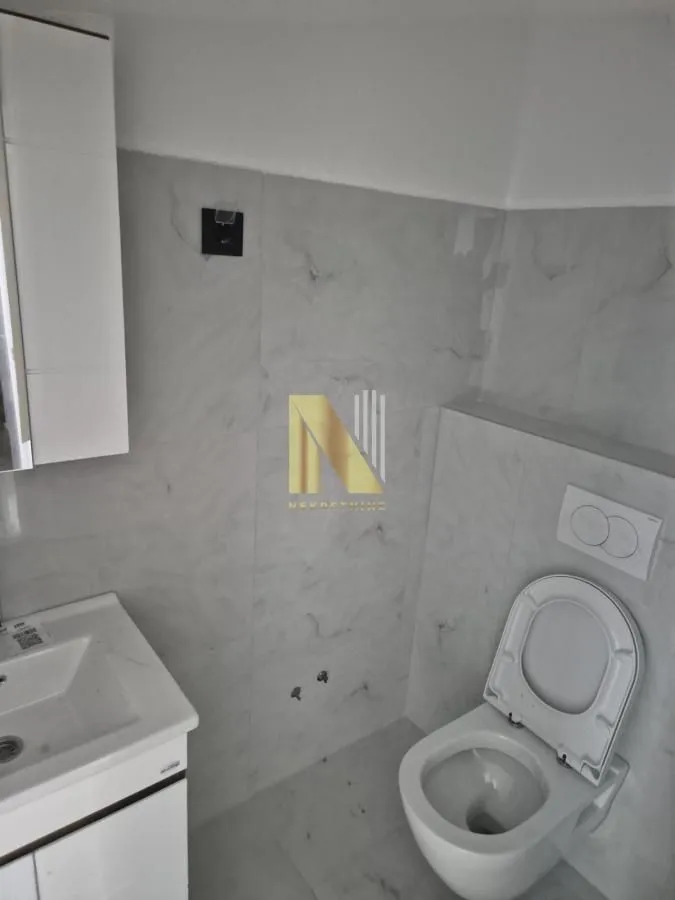 Prodaja, stan, 148m², Vidovdansko naselje, Novi Sad Sve Podlokacije
