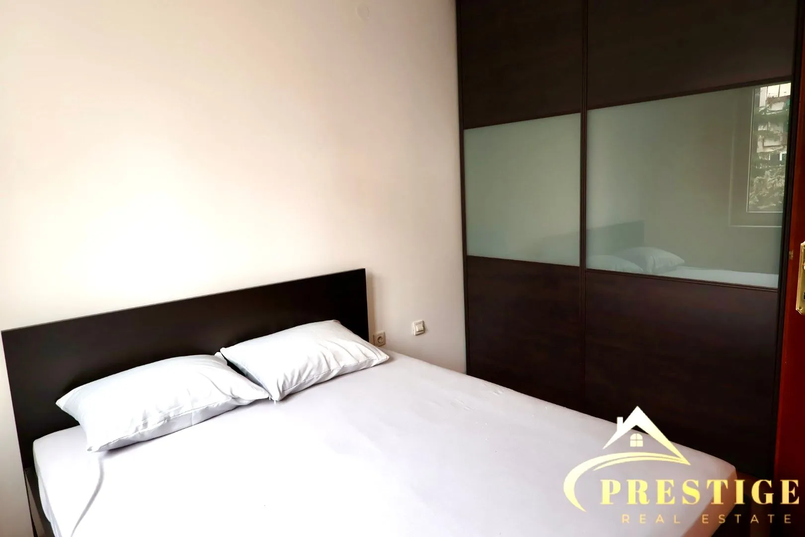 Rent, one bedroom apartment, 45m², Blok 6, Podgorica