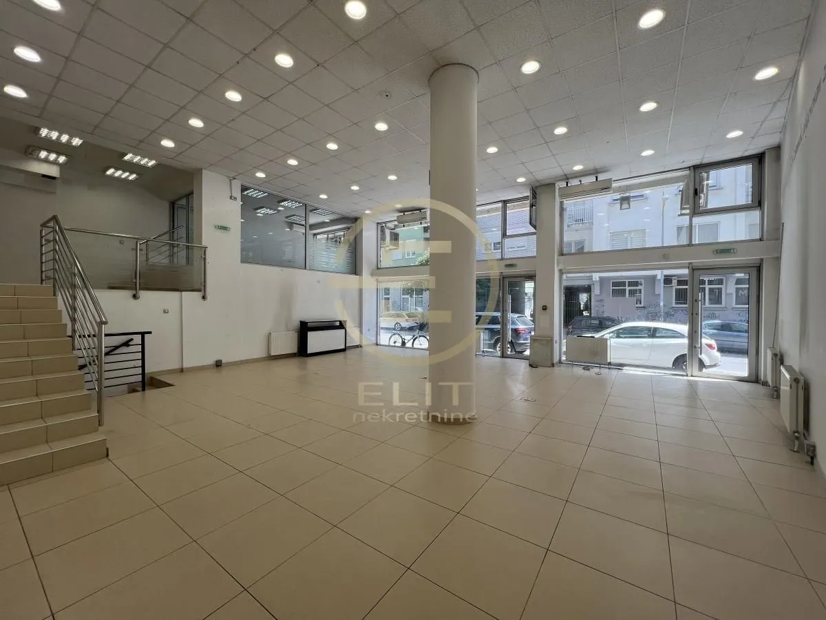 Rent, office space, 229m², Grbavica, Novi Sad Sve Podlokacije