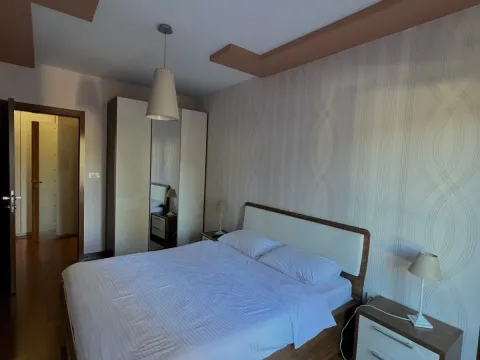 Rent, two bedroom apartment, 75m², Centar, Podgorica - image 6