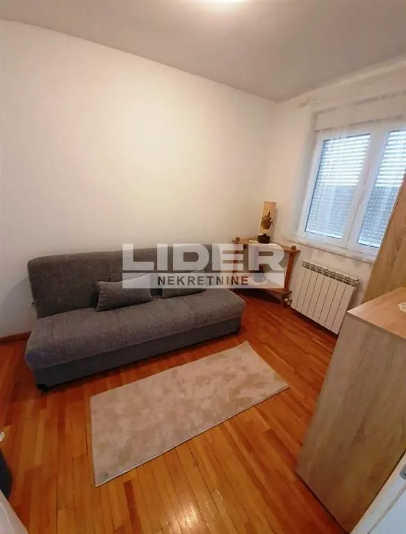 Rent, one bedroom apartment, 43m², Neimar, Vračar Sve Podlokacije