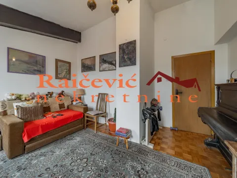 Sale, three bedroom apartment, 86m², Zemun Sve Podlokacije, Beograd - image 12