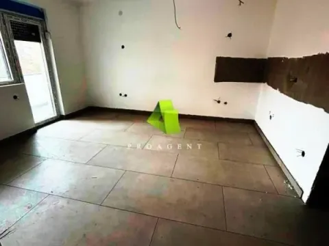 Izdavanje, poslovni prostor, 500m², Crveni Pevac, Niš - image 5