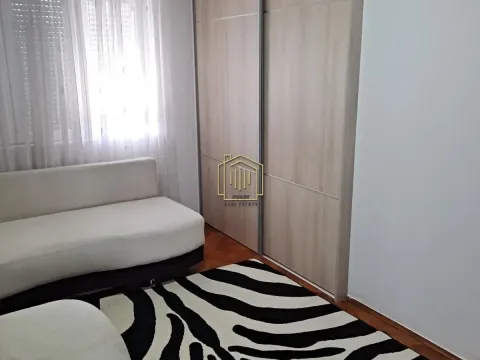 Izdavanje, dvosoban stan, 70m², Preko Morače, Podgorica - image 8