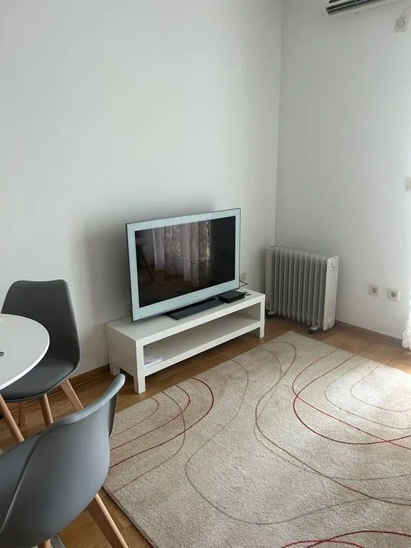 Rent, studio apartment, 28m², Blok 6, Podgorica