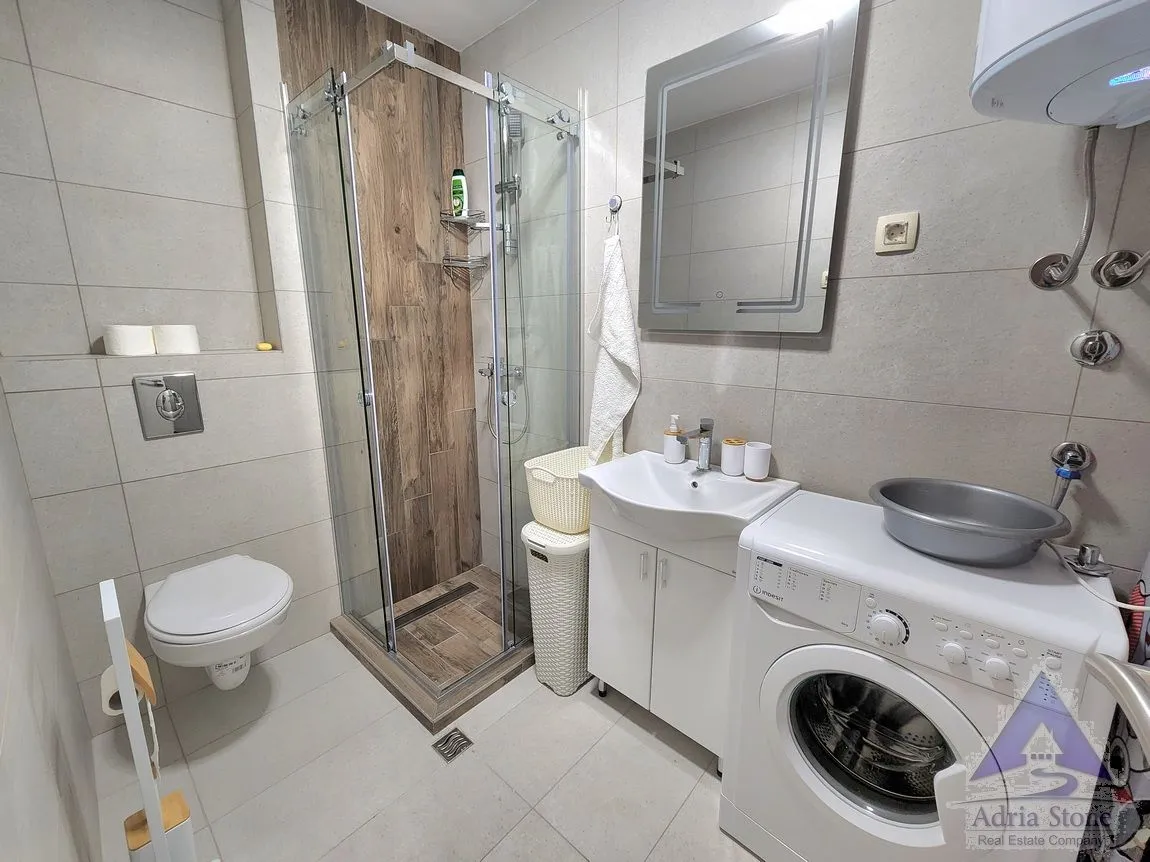 Izdavanje, stan, 25m², Podkošljun, Budva