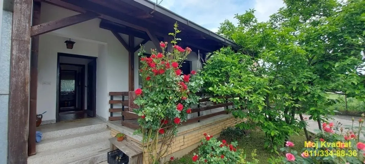 Prodaja, kuća, 240m², Rabrovac, Mladenovac