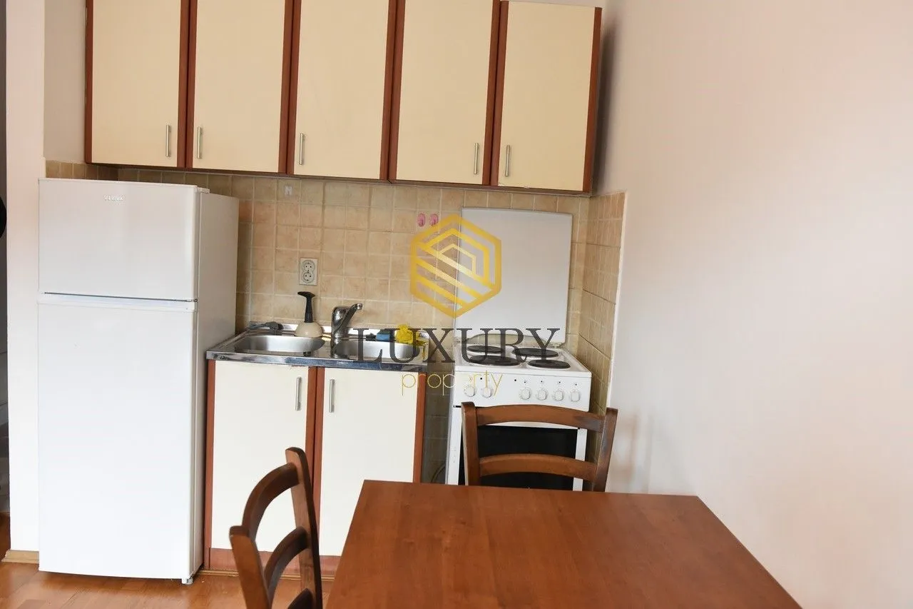 Izdavanje, jednosoban stan, 33m², Baston, Podgorica