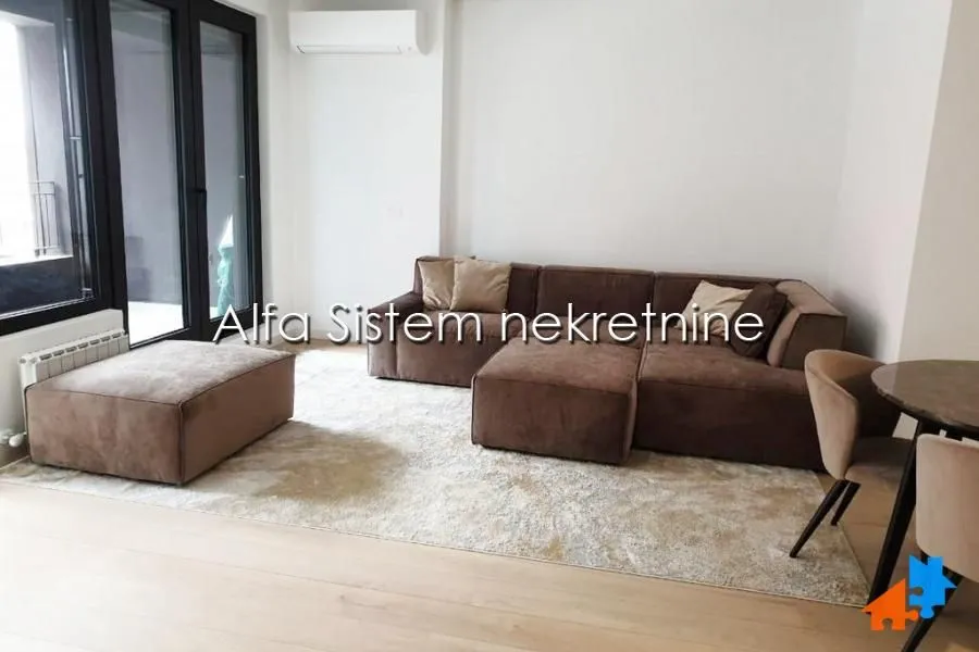Rent, two bedroom apartment, 65m², Stari Grad, Beograd