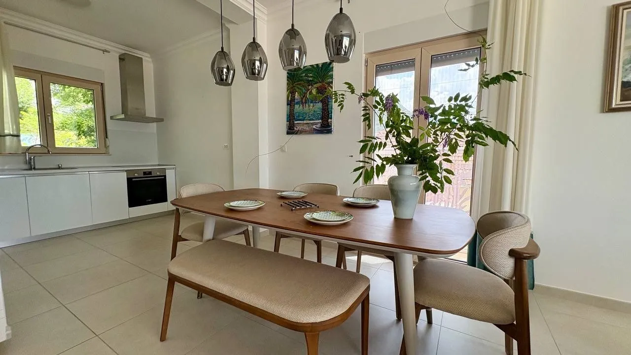Rent, two bedroom apartment, 100m², Tivat, Crna Gora