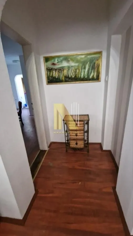 Prodaja, kuća, 300m², Ledinci, Petrovaradin