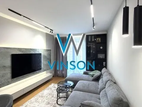 Stan in Adamovićevo Naselje