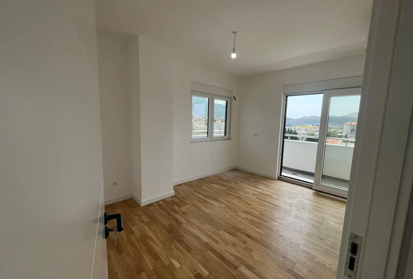 Prodaja, stan, 110m², Bar, Crna Gora