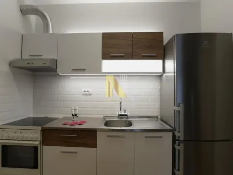 Prodaja, jednosoban stan, 35m², Podbara, Novi Sad Sve Podlokacije - image 6