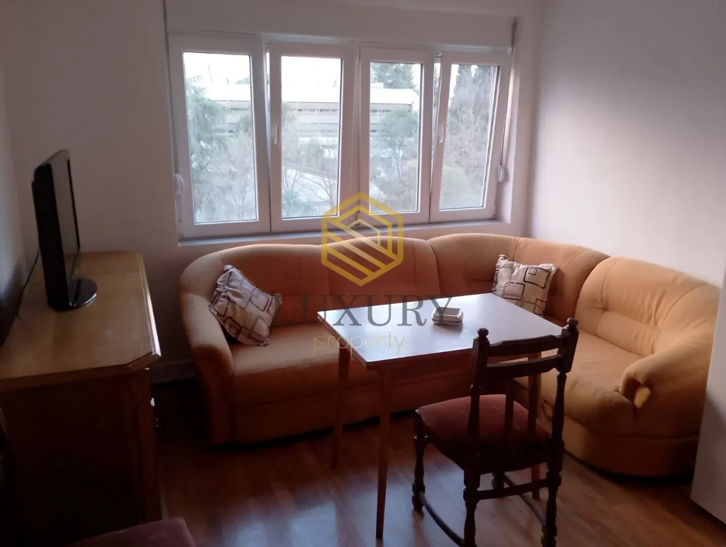 Rent, one bedroom apartment, 40m², Preko Morače, Podgorica