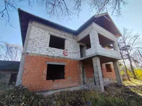 Prodaja, kuća, 444m², Makova Sedmica, Subotica