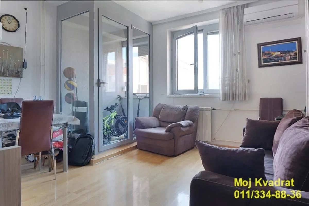 Prodaja, dvosoban stan, 44m², Stari Grad, Beograd