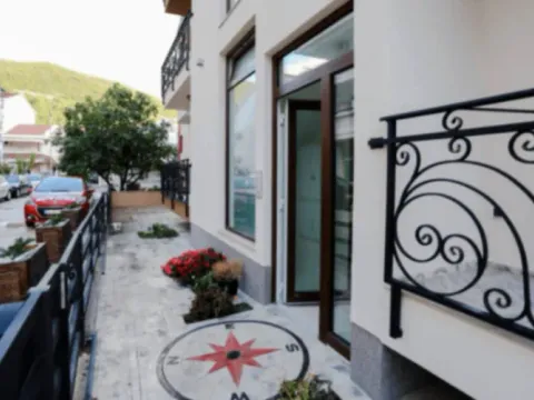 Rent, apartment, 43m², Budva, Crna Gora - image 8