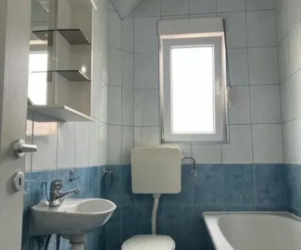 Rent, one bedroom apartment, 65m², Zagorič, Podgorica - image 5