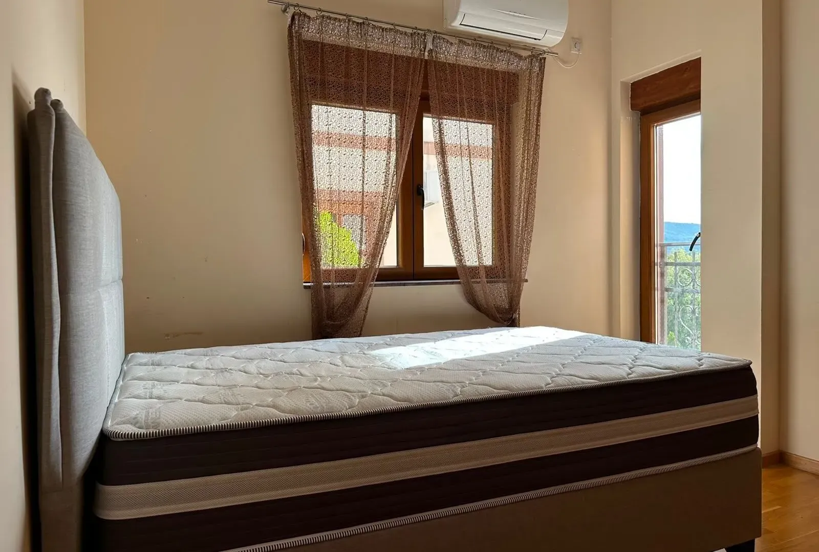 Prodaja, dvosoban stan, 88m², Zelenika, Herceg Novi