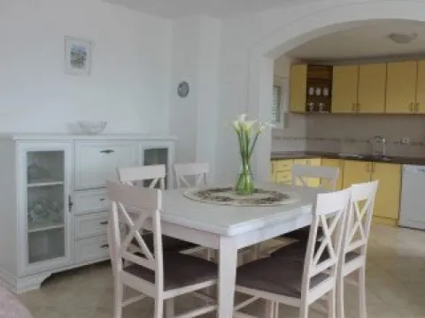 Rent, one bedroom apartment, 56m², Kavač, Kotor - image 7