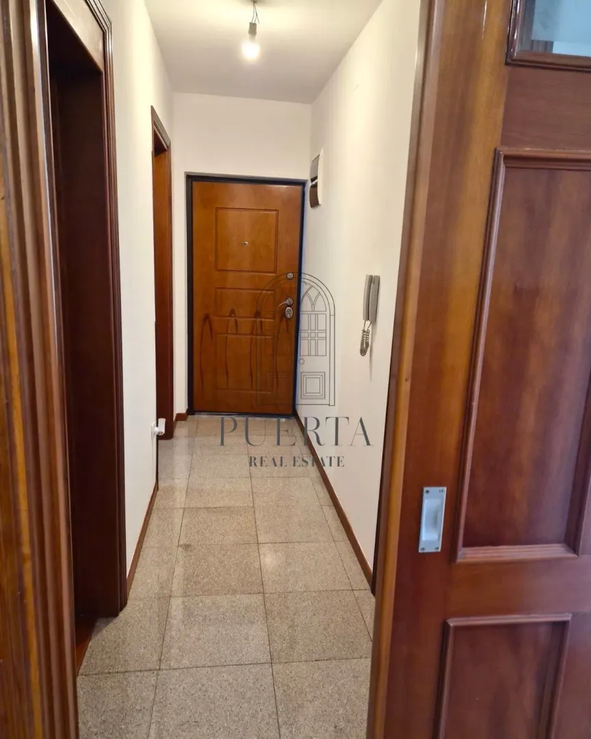Prodaja, dvosoban stan, 68m², Zabjelo, Podgorica