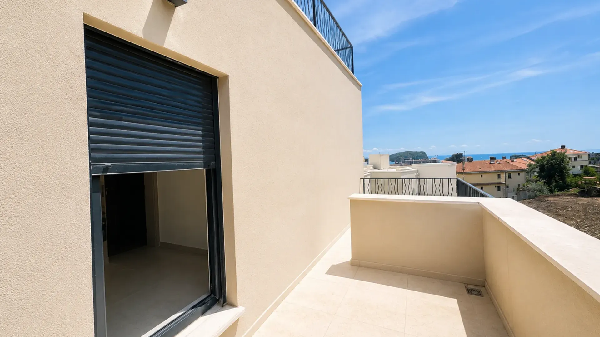 Prodaja, trosoban stan, 146m², Dubovica, Budva