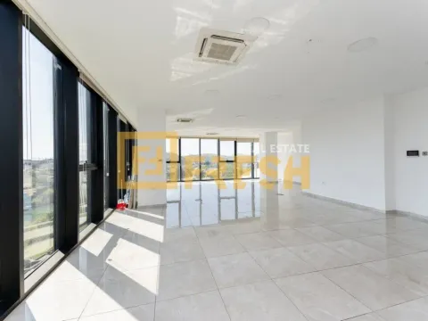 Izdavanje, poslovni prostor, 100m², Preko Morače, Podgorica - image 7