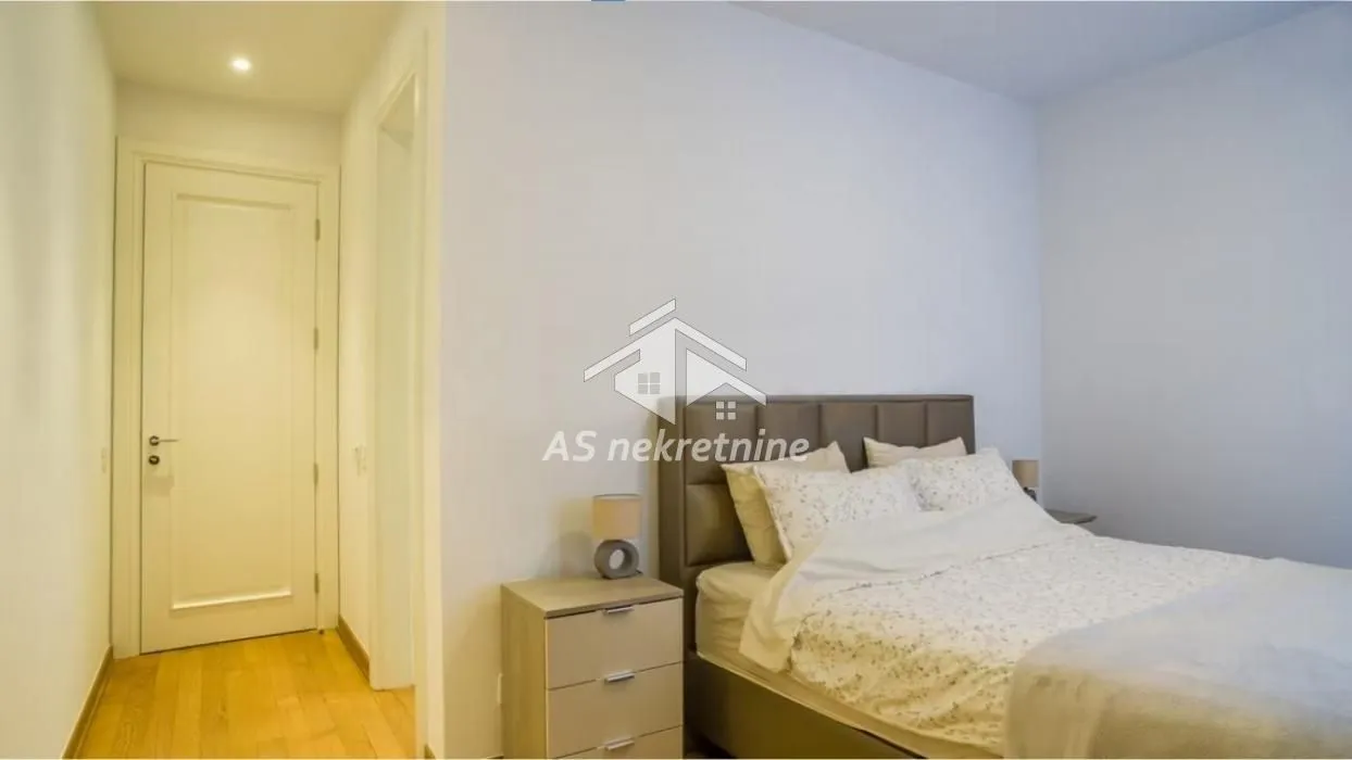 Rent, apartment, 188m², Kalenić Pijaca, Vračar Sve Podlokacije