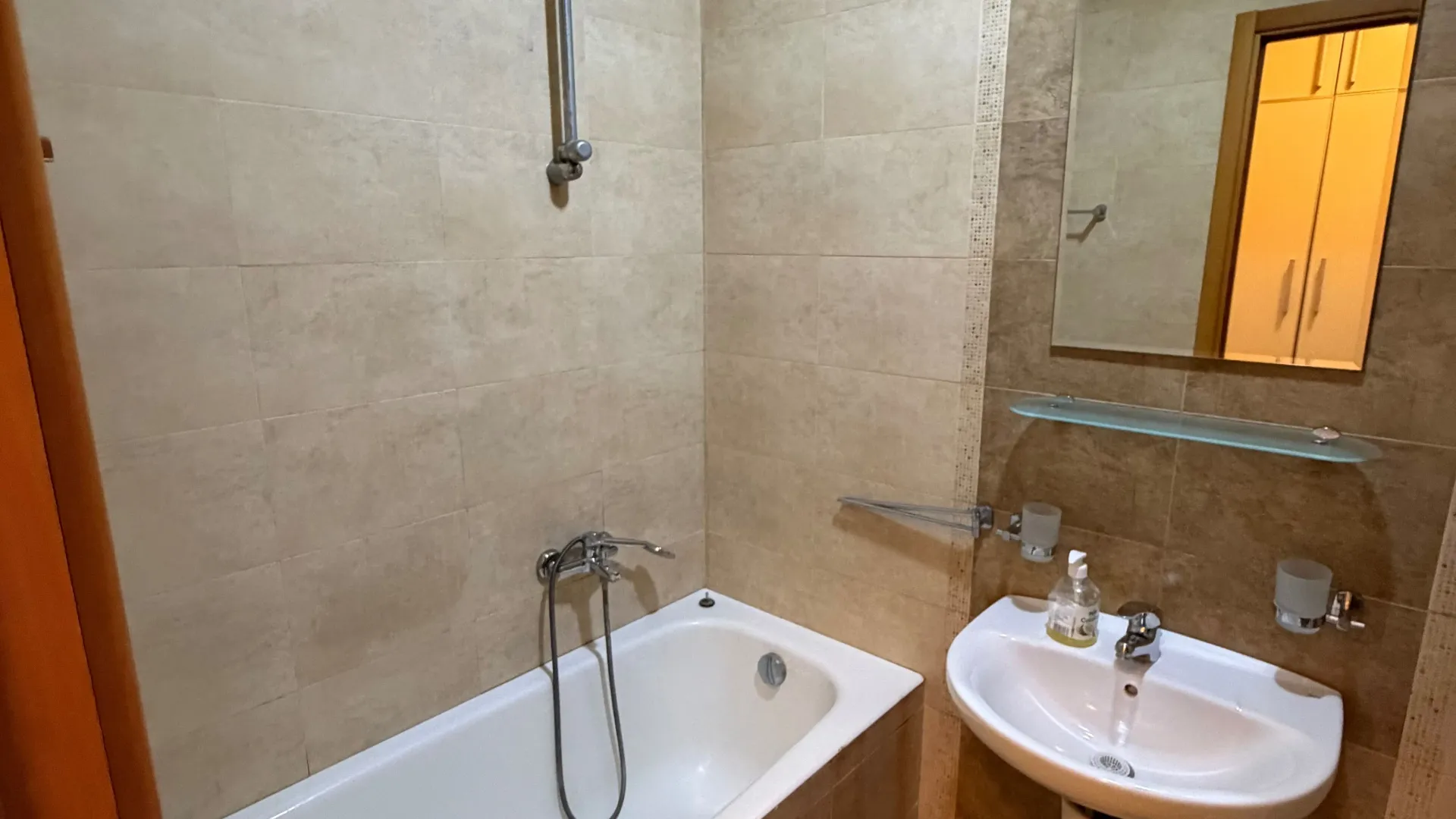 Rent, one bedroom apartment, 45m², Stari Aerodrom, Podgorica