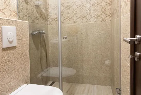 Prodaja, dvosoban stan, 43m², Budva, Crna Gora - image 8