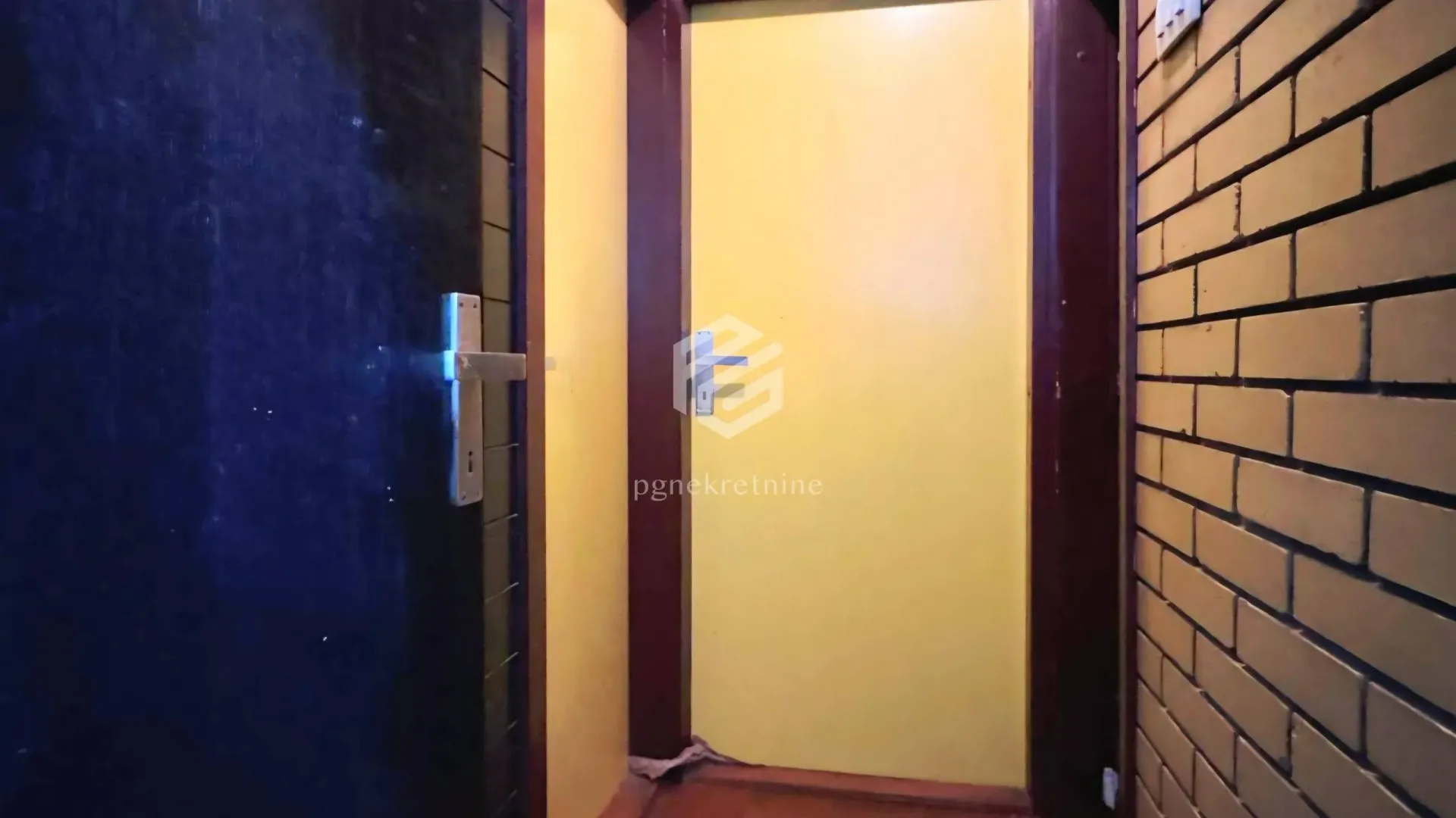 Prodaja, stan, 76m², Blok 5, Podgorica