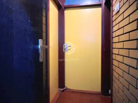 Prodaja, stan, 76m², Blok 5, Podgorica - image 13