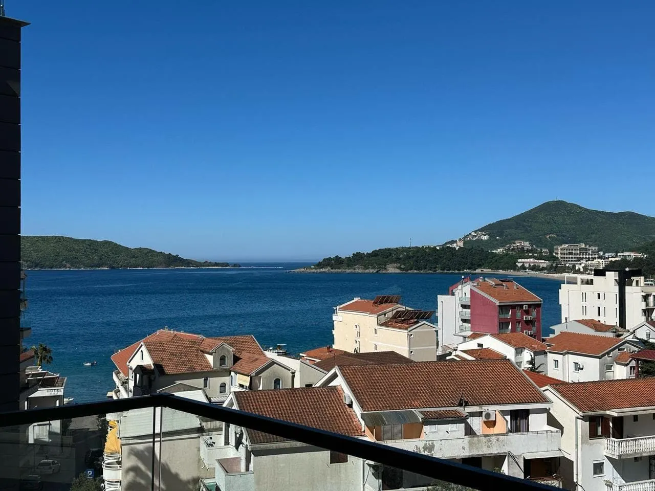 Prodaja, jednosoban stan, 48m², Rafailovići, Budva